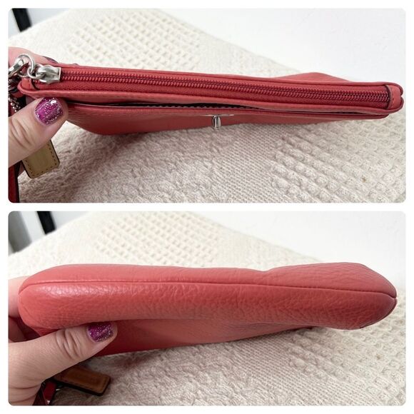 Coach Park Leather Medium Wristlet F49472 Sienna Coral - Picture 3 of 9